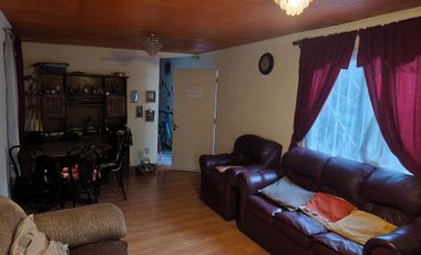 ACOGEDORA CASA EN VENTA EN MACUL
