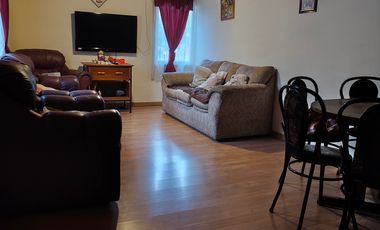 ACOGEDORA CASA EN VENTA EN MACUL