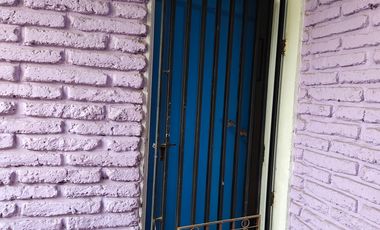 ACOGEDORA CASA EN VENTA EN MACUL