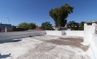 VENTA PH BECCAR 3/4 AMBIENTES AL FRENTE CON PATIO Y TERRAZA