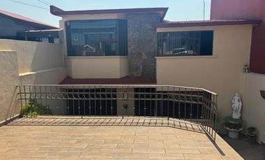 CASA EN VENTA EN RESIDENCIAL EL DORADO, TLALNEPANTLA DE BAZ.