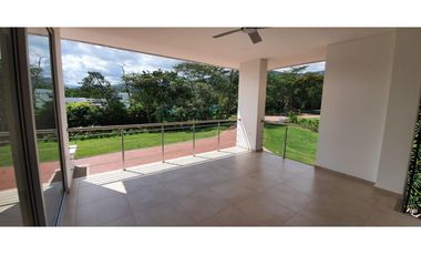 VENDO CASA CAMPESTRE, CONDOMINIO SANTA TERESITA.