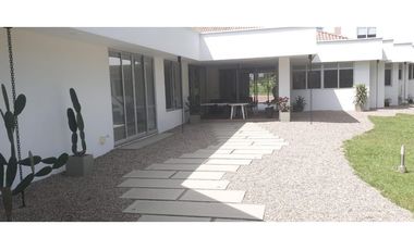 VENDO CASA CAMPESTRE, CONDOMINIO SANTA TERESITA.