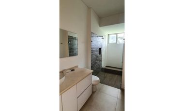 VENDO CASA CAMPESTRE, CONDOMINIO SANTA TERESITA.