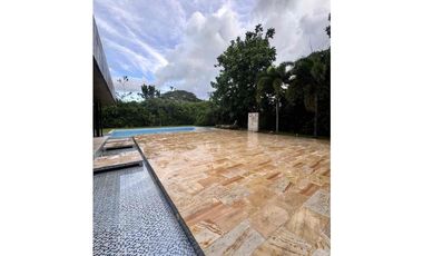 Arriendo Casa espectacular en Villavicencio, Hacienda la primavera, Vereda el Cairo.