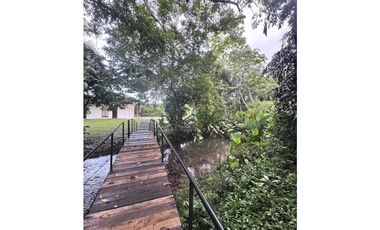 Arriendo Casa espectacular en Villavicencio, Hacienda la primavera, Vereda el Cairo.