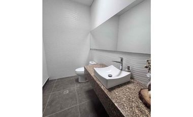 Arriendo Casa espectacular en Villavicencio, Hacienda la primavera, Vereda el Cairo.