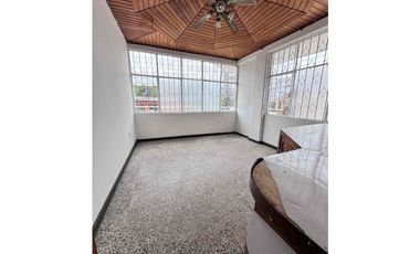 Vendo Casa en Villavicencio, barrio el Emporio.