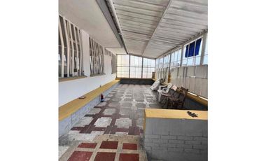 Vendo Casa en Villavicencio, barrio el Emporio.