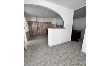Vendo Casa en Villavicencio, barrio el Emporio.