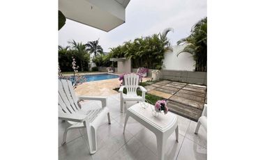 Vendo casa Campestre en Villavicencio, Conjunto Palma Real.