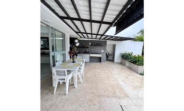 Vendo casa Campestre en Villavicencio, Conjunto Palma Real.