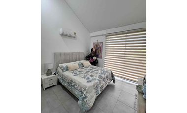 Vendo casa Campestre en Villavicencio, Conjunto Palma Real.