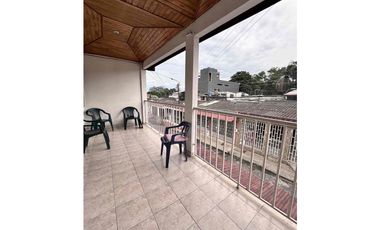 Vendo Casa en Villavicencio de dos plantas, barrio La Esperanza.