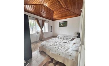 Vendo Casa en Villavicencio de dos plantas, barrio La Esperanza.