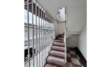 Vendo Casa en Villavicencio de dos plantas, barrio La Esperanza.
