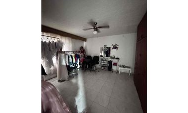 Vendo Casa en Villavicencio de dos plantas, barrio La Esperanza.