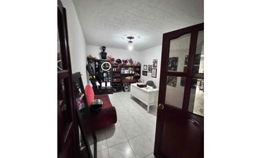 Vendo Casa en Villavicencio de dos plantas, barrio La Esperanza.