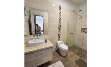 Vendo Casa en Villavicencio, Condominio Campestre la Florida.