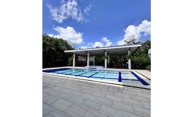 Vendo Casa en Villavicencio, Condominio Campestre la Florida.