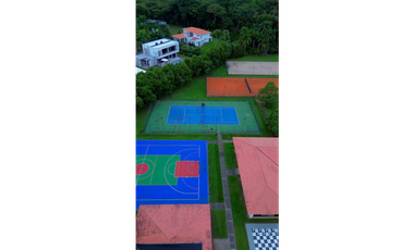 Vendo Casa en Villavicencio, Condominio Campestre la Florida.