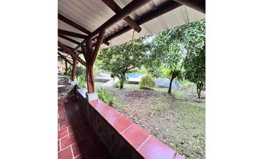 En venta Casa Quinta En Restrepo Caney Alto