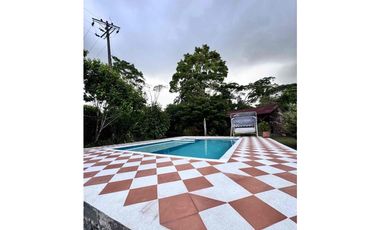 En venta Casa Quinta En Restrepo Caney Alto
