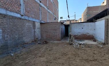 Venta de casa como terreno en Urb. Santa Rosa de Hualcara - San Vicente de Cañete