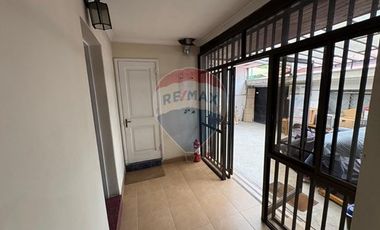 Casa Comercial Ñuñoa | 500m2 | Con Recepción Final