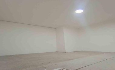 LOCAL COMERCIAL EN ARRIENDO EN GUAYACANES/MANIZALES