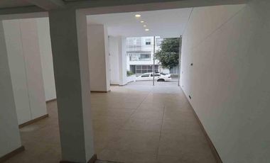 LOCAL COMERCIAL EN ARRIENDO EN GUAYACANES/MANIZALES