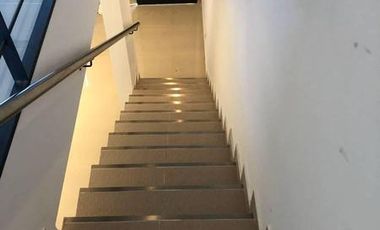 DUPLEX EN COMPLEJO DE CATEGORIA