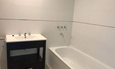 DUPLEX EN COMPLEJO DE CATEGORIA