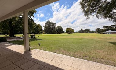 Olivos golf en alquiler anual, tres dormitorios, 2 baños