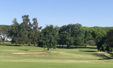 Olivos golf en alquiler anual, tres dormitorios, 2 baños
