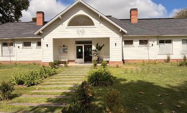 Olivos golf en alquiler anual, tres dormitorios, 2 baños