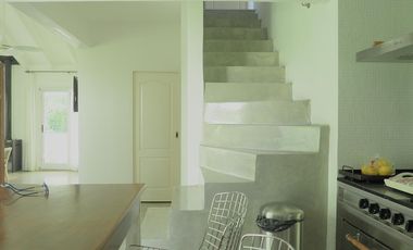 Olivos golf en alquiler anual, tres dormitorios, 2 baños