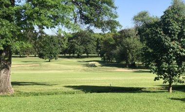 Olivos golf en alquiler anual, tres dormitorios, 2 baños