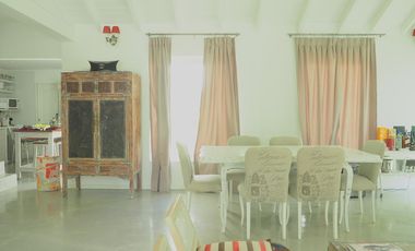 Olivos golf en alquiler anual, tres dormitorios, 2 baños