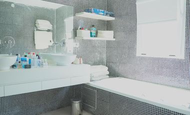 Olivos golf en alquiler anual, tres dormitorios, 2 baños