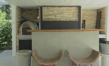 Olivos golf en alquiler anual, tres dormitorios, 2 baños
