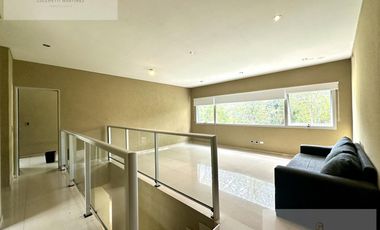 ALQUILER / Casa en Guillermo E Hudson
