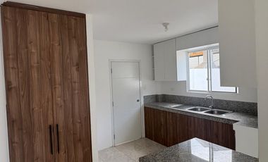 Casa en Alquiler, Urbanizacion Casa Laguna, Etapa Oasis, IngG