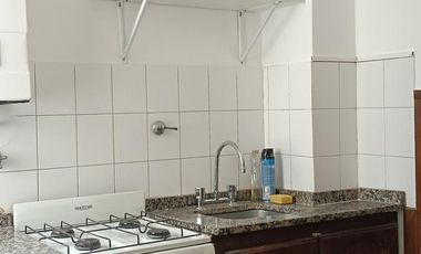 2 ambientes en Olivos / Balcón contrafrente