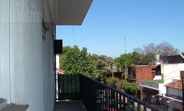 2 ambientes en Olivos / Balcón contrafrente
