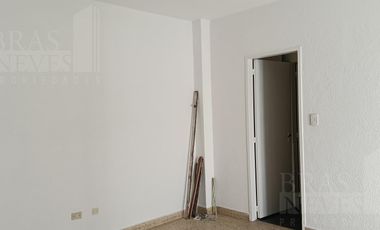 2 ambientes en Olivos / Balcón contrafrente