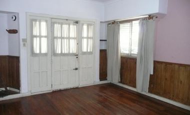 CASA EN ADROGUE EN EXCELENTE UBICACION