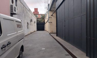 Locales en esquina