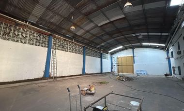 BELLA VISTA ALQUILER GALPON A METROS DEL AUTOPISTA BUEN AYRE
