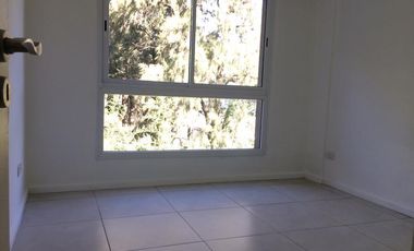 Alquiler Departamento 2 Ambientes Cedros Condominio Las Horquetas - Villa De Mayo